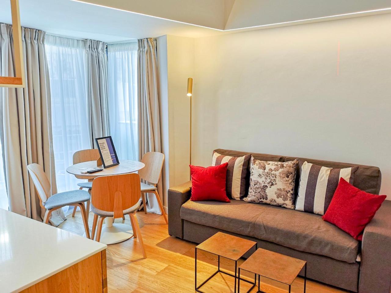 Syntagma By Olala Homes